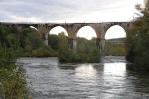 Viaduc ferroviaire Vogüe