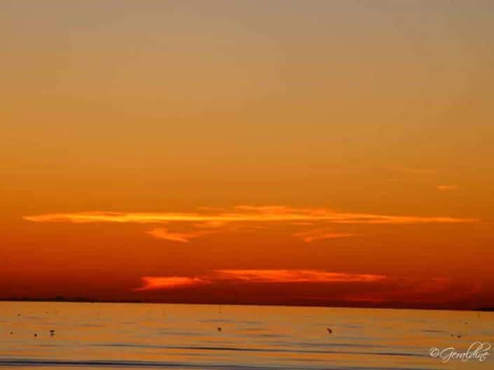 Coucher de soleil plage du grau du roi