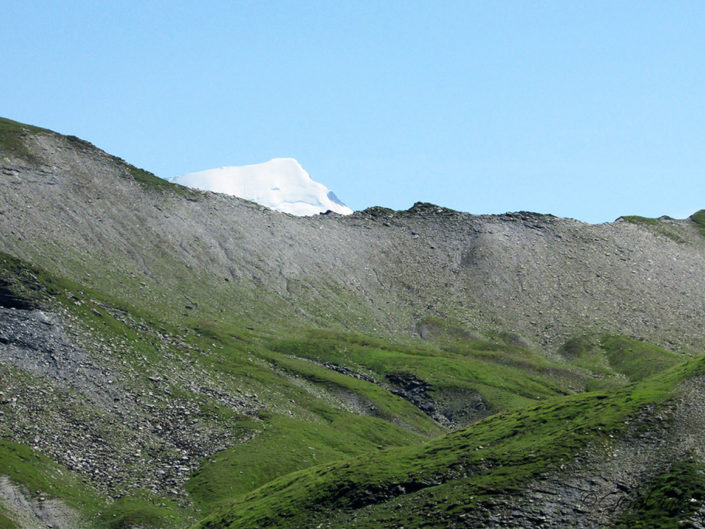 Col d'Anterne et sommet du Mont-Blanc