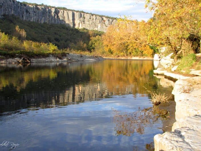 Une vue de la rivière Ardèche