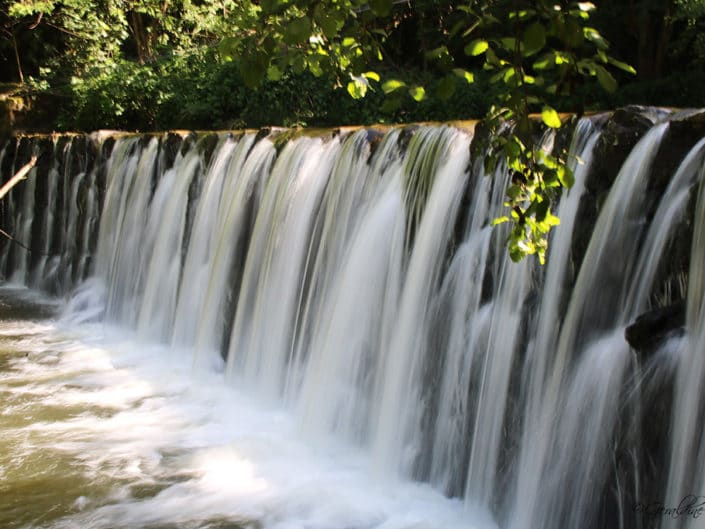 Chute d'eau sur la Cance