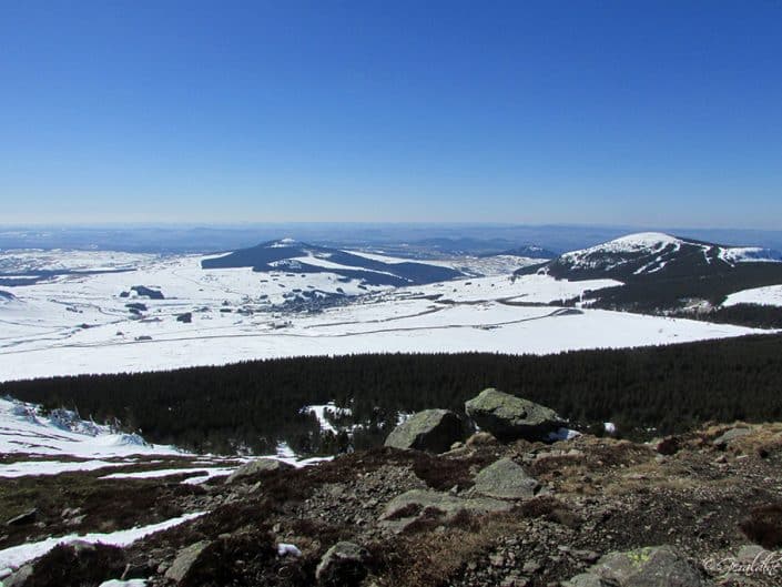 Diaporama au sommet du Mézenc sous la neige...